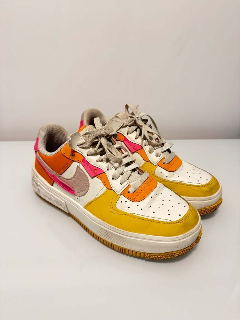Women Nike Air Force 1 Fontanka Size 9 Sunrise Summit White Hyper Pink - Picture 2 of 5